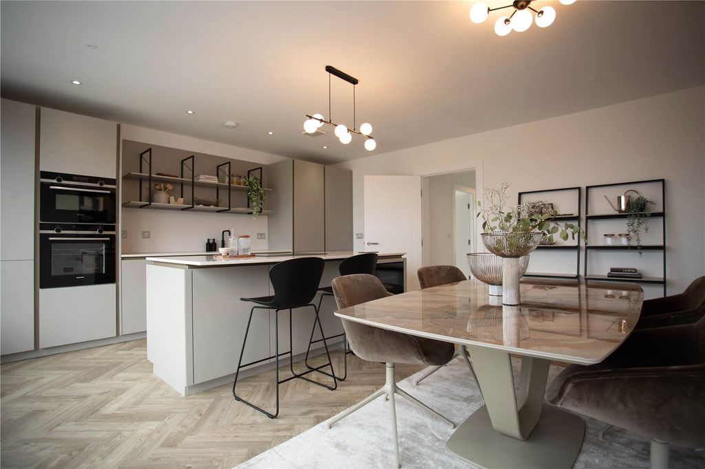 Additional image 4 of 4 bed flat for salePenthouse 9 - Claremont Apartments, Claremont Street, Glasgow G3