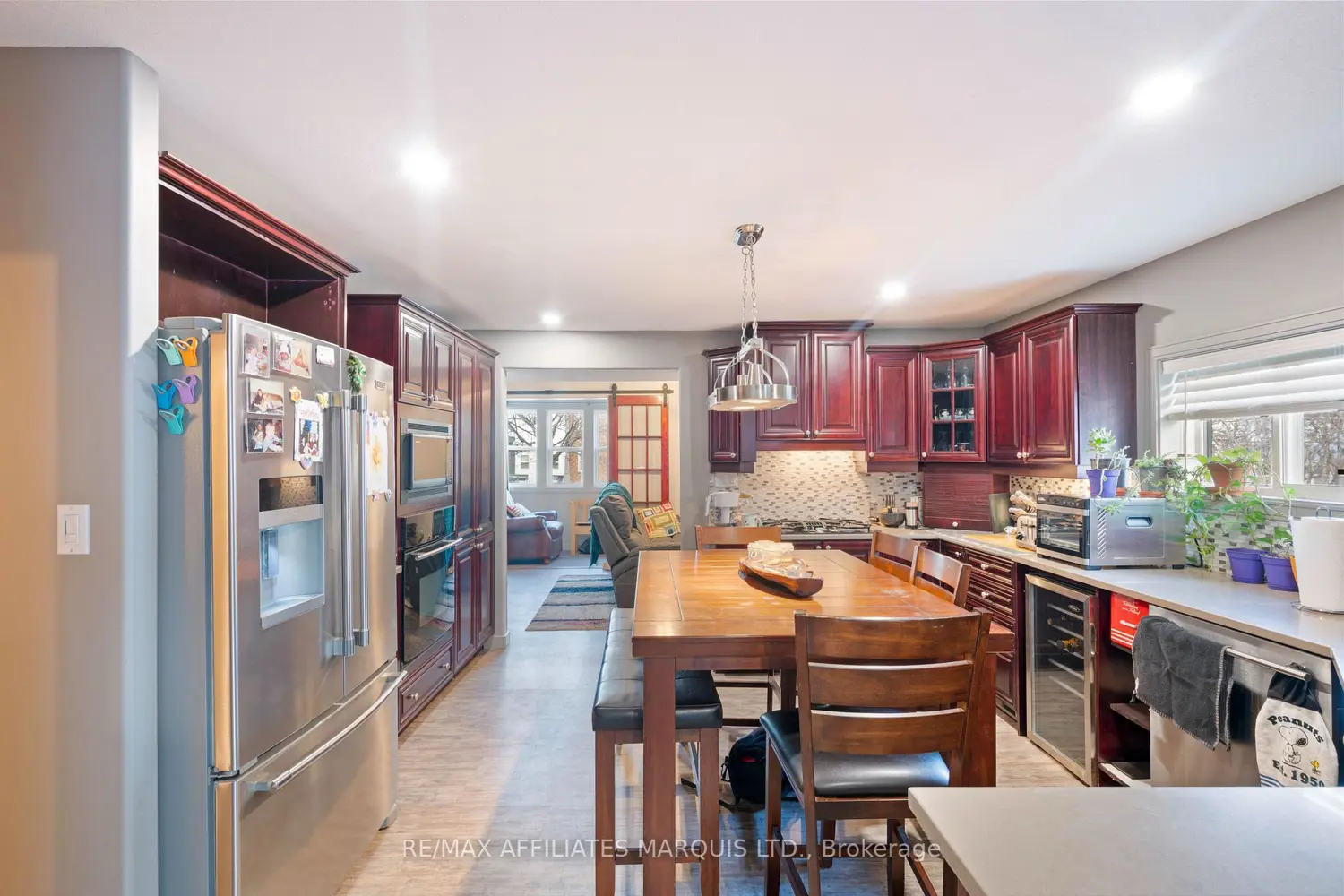 Additional image 3 of 310 Belmont Street