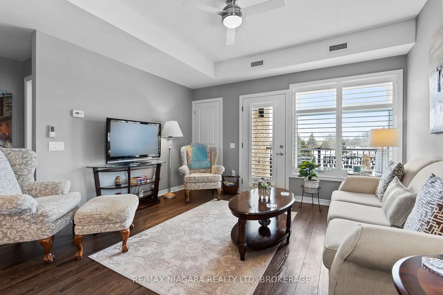 Additional image 8 of 4644 Pettit Avenue 300