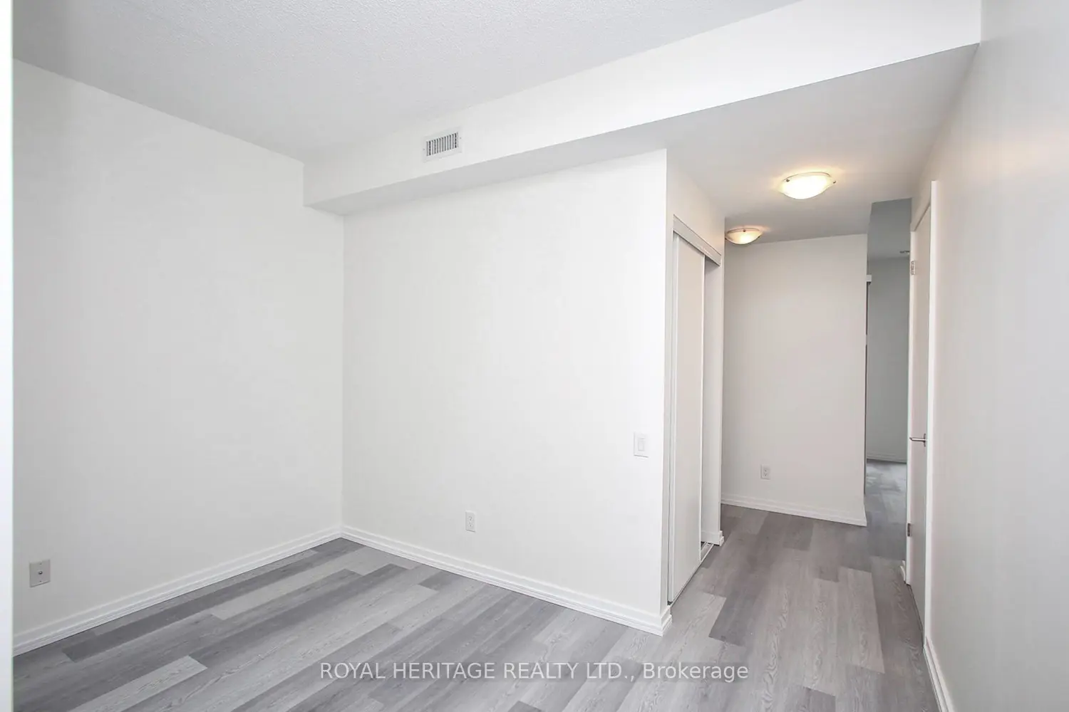 Additional image 12 of 105 Queensway Avenue 1216