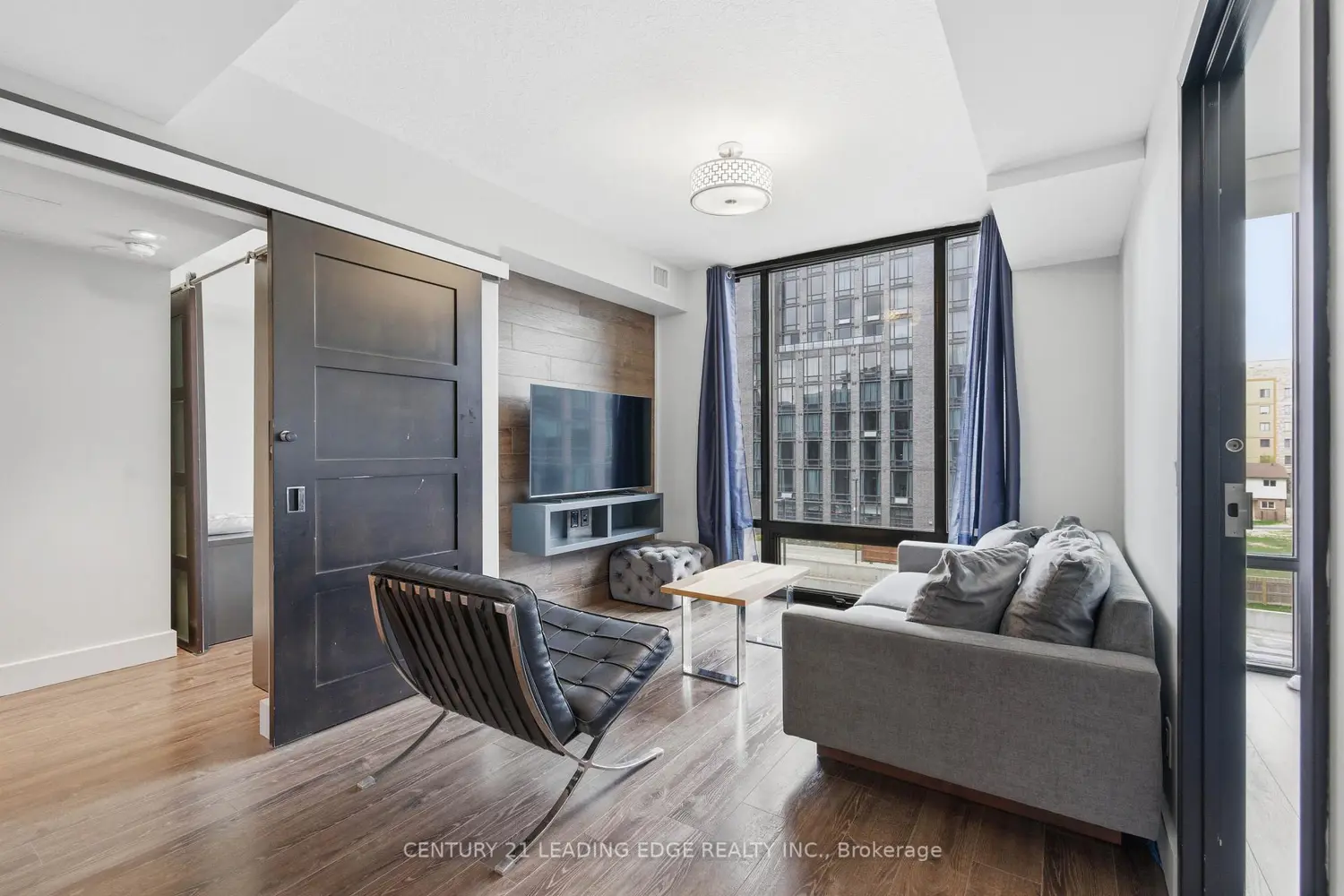 330 Phillip Street C533 photo 5