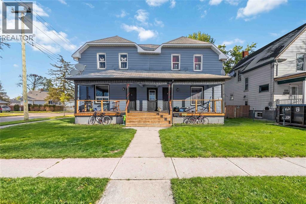 218-220 Mitton Street South, Sarnia, ON, N7T3E1
