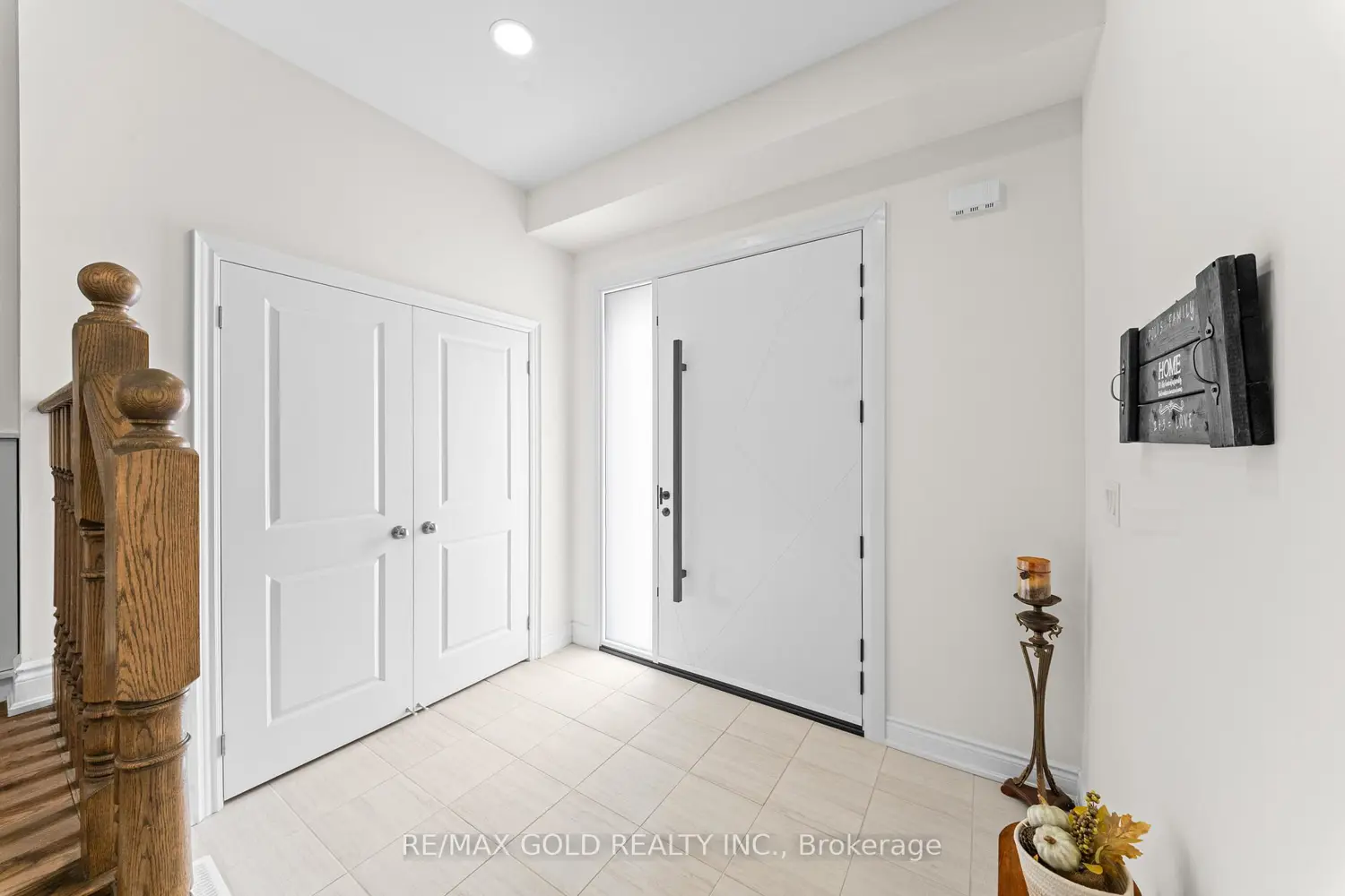 58 Stilton Avenue photo 3
