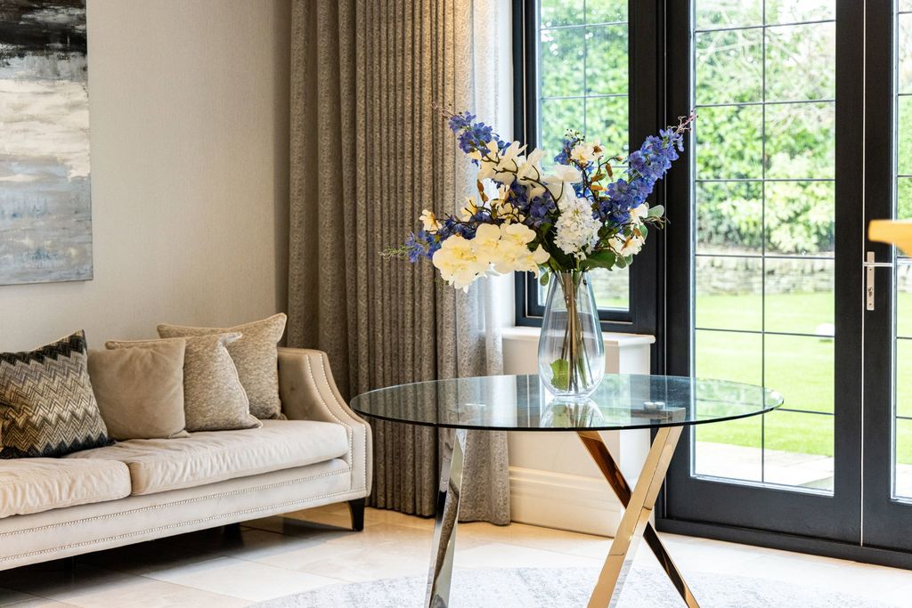 Additional image 13 of 6 bed detached house for saleSquirrels Chase, Prestbury, Macclesfield SK10