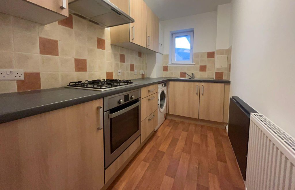 Additional image 8 of 3 bed flat to rent71D Polton Street, Bonnyrigg EH19