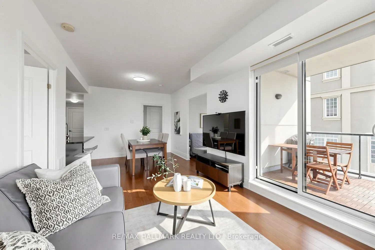 Additional image 6 of 151 Upper Duke Crescent 203