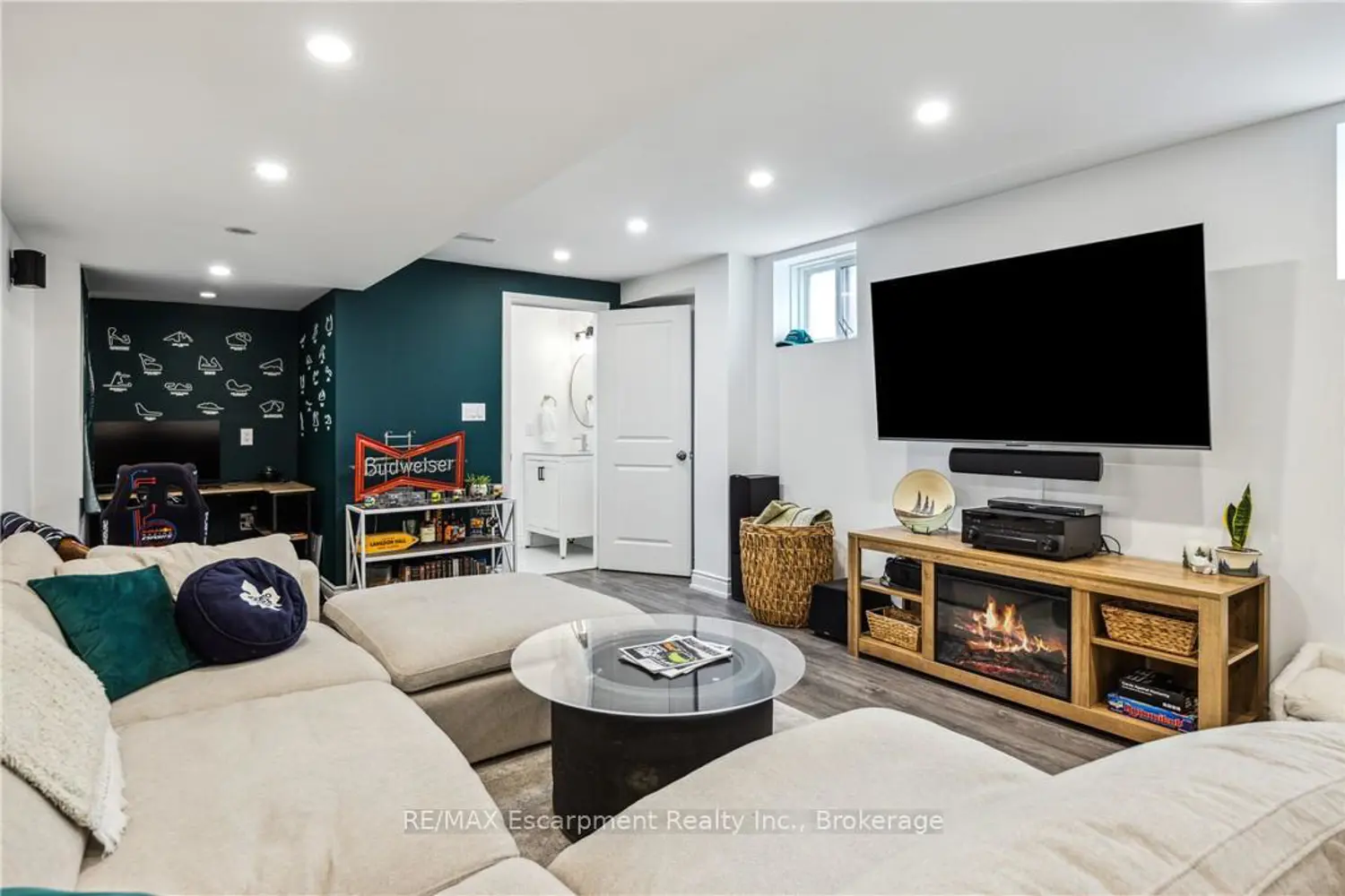 Additional image 17 of 54 Nisbet Boulevard 31