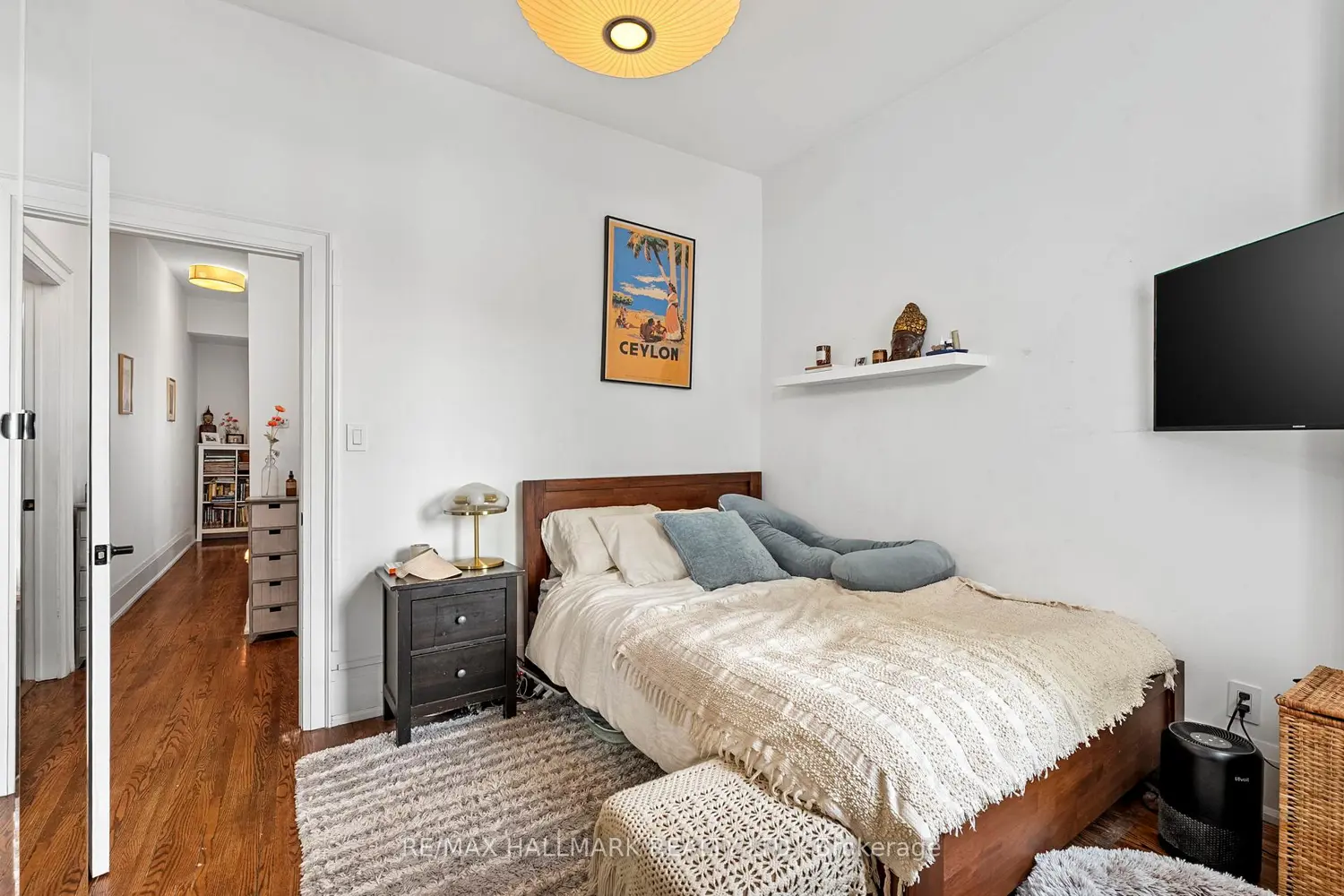Additional image 4 of 261 Ossington Avenue