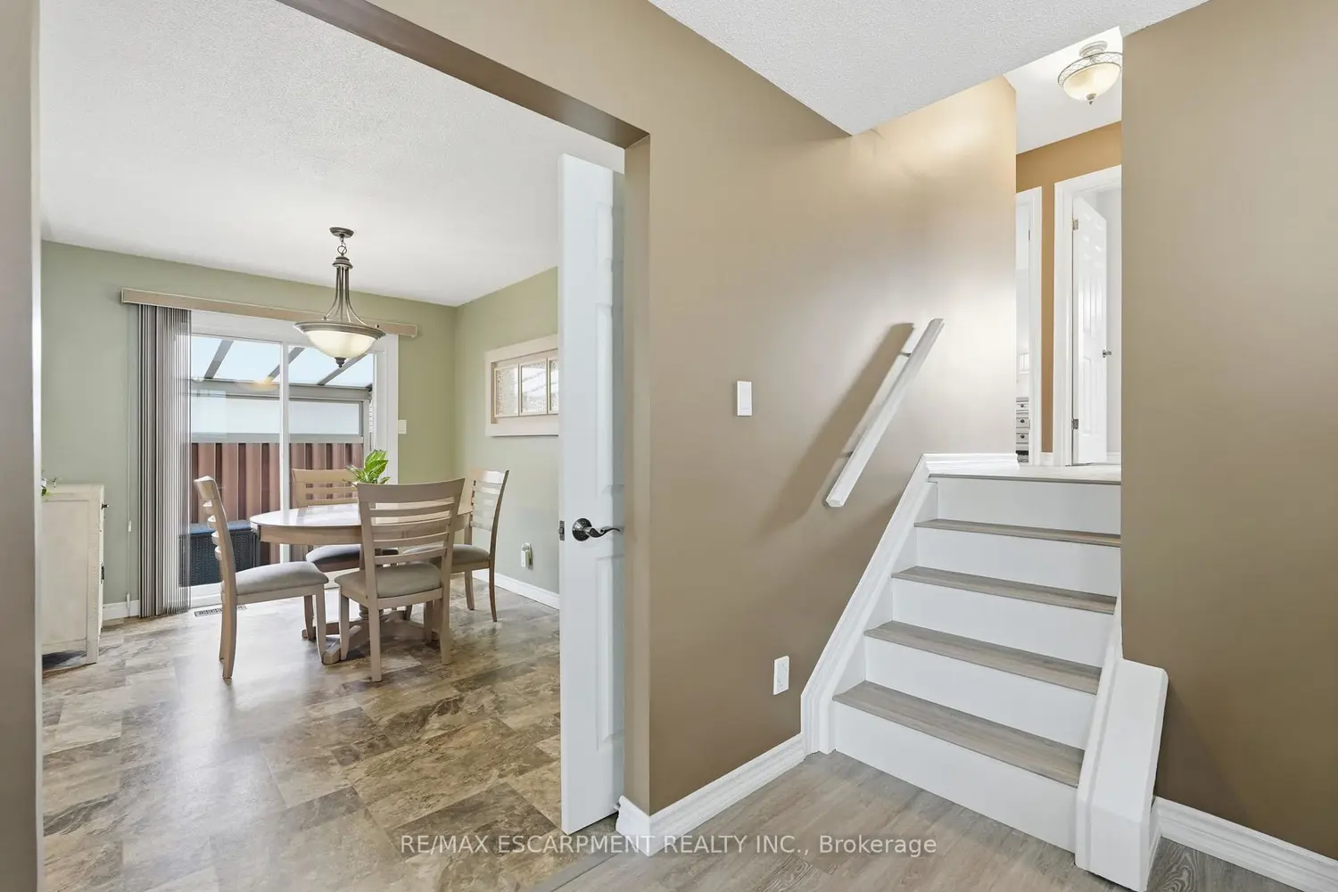 Additional image 8 of 300 Eaglewood Drive