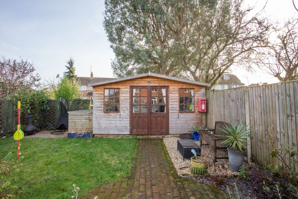 Additional image 22 of 6 bed semi-detached house for saleMilton Close, Canterbury, Kent CT1