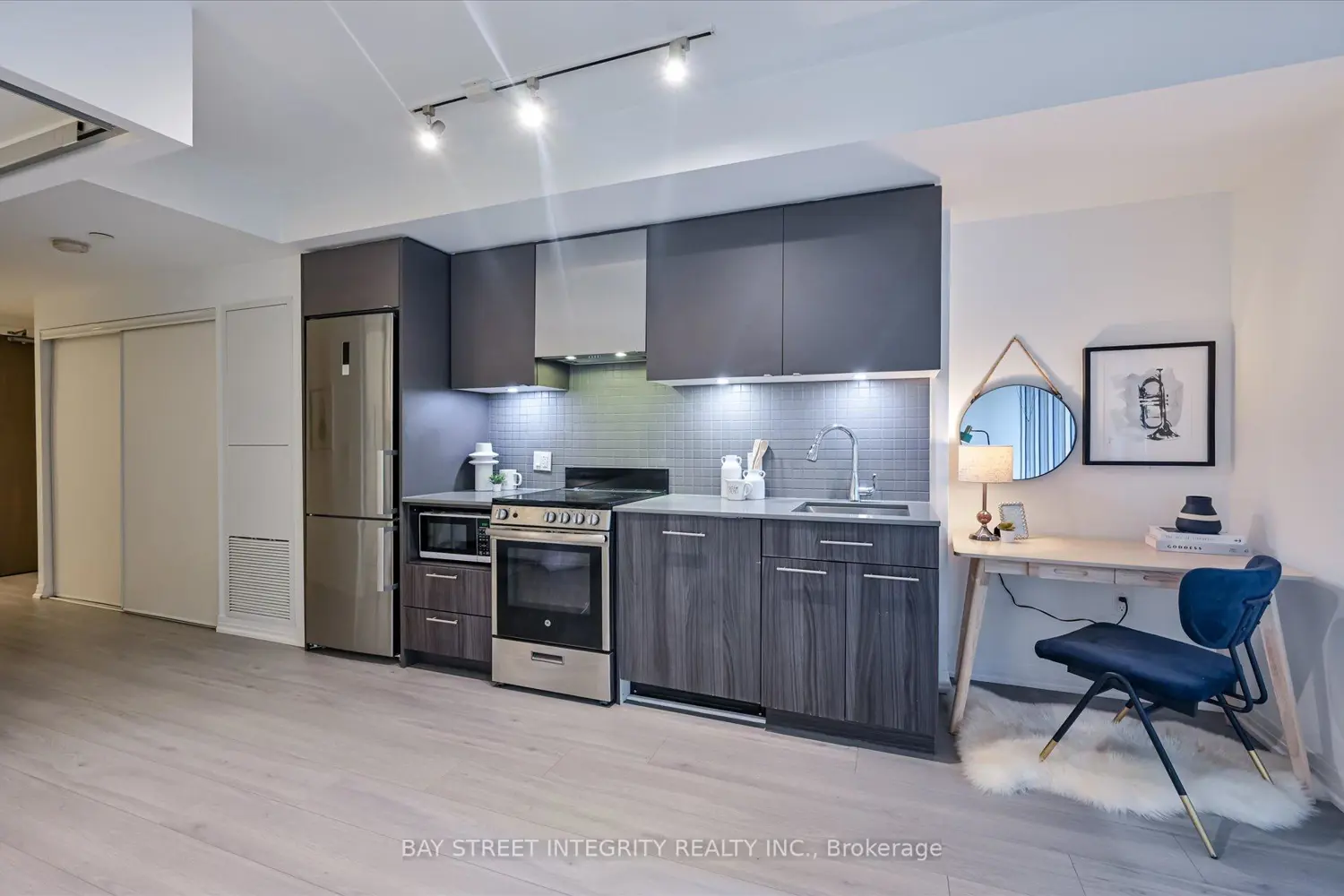 Additional image 10 of 251 Jarvis Street 311