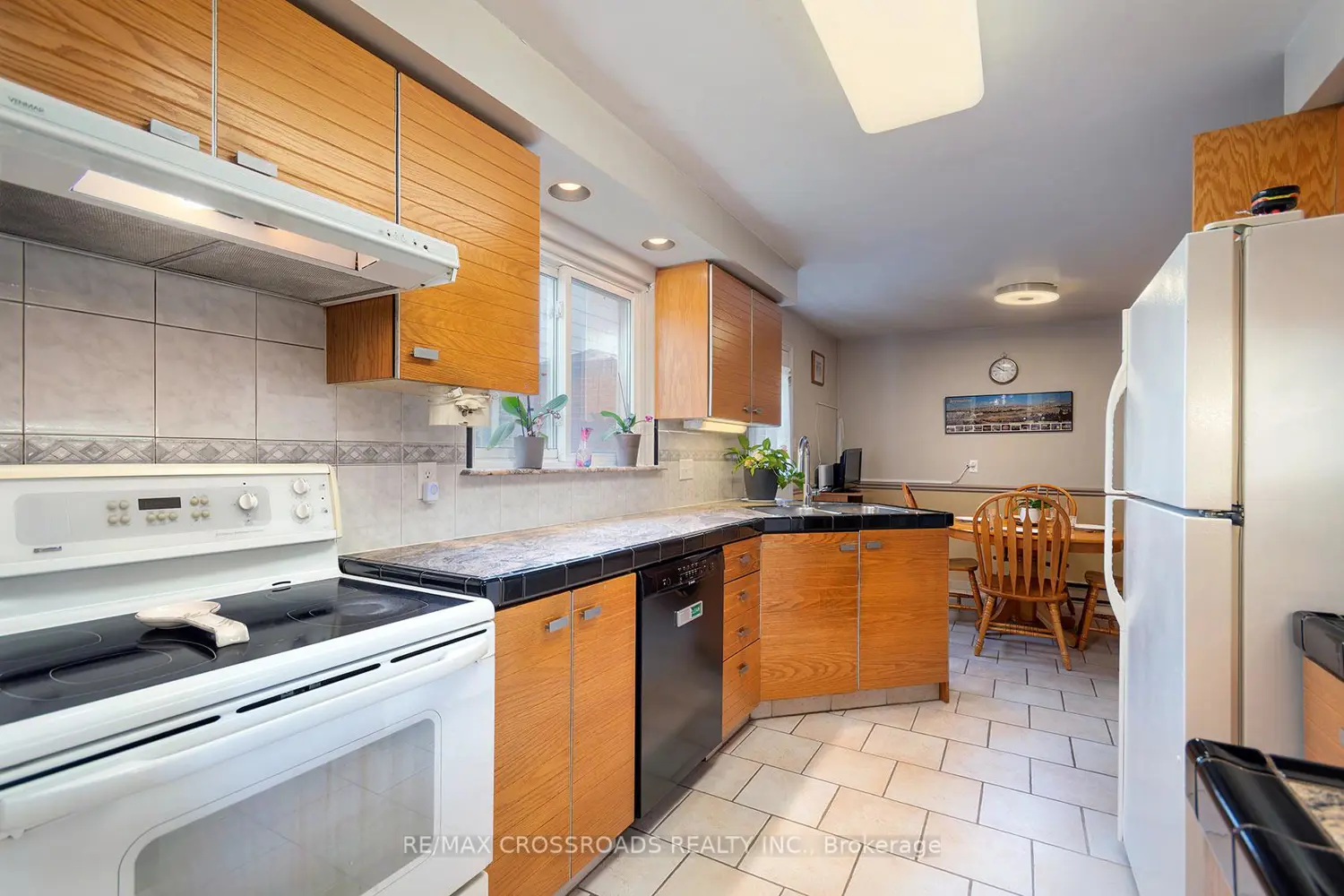 164 Glen Springs Drive photo 4