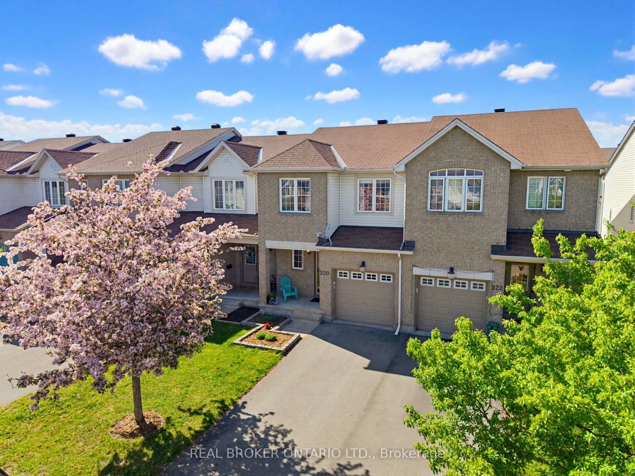 220 Opus Street, Ottawa, ON, K2S 0J2