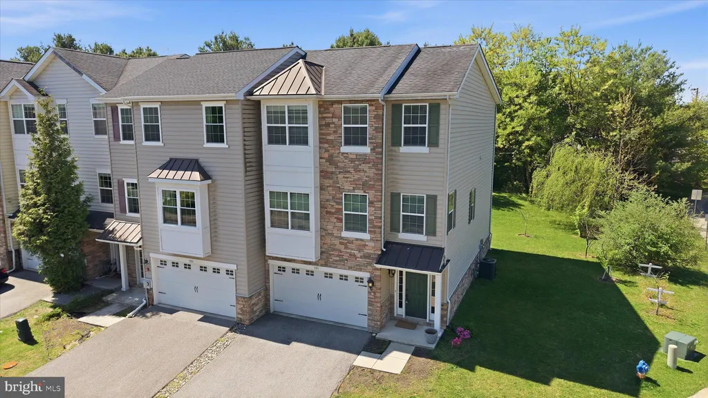 Additional image 2 of 501 S Twin Lakes Boulevard, Newark, DE 19711
