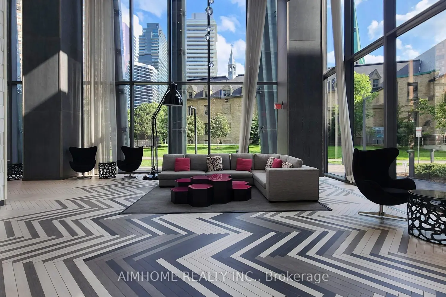 Additional image 4 of 1080 Bay Street 1506