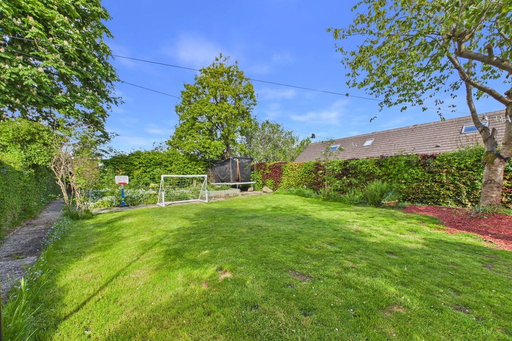 Additional image 28 of 4 bed detached house to rentFurniss Avenue, Dore, Sheffield S17