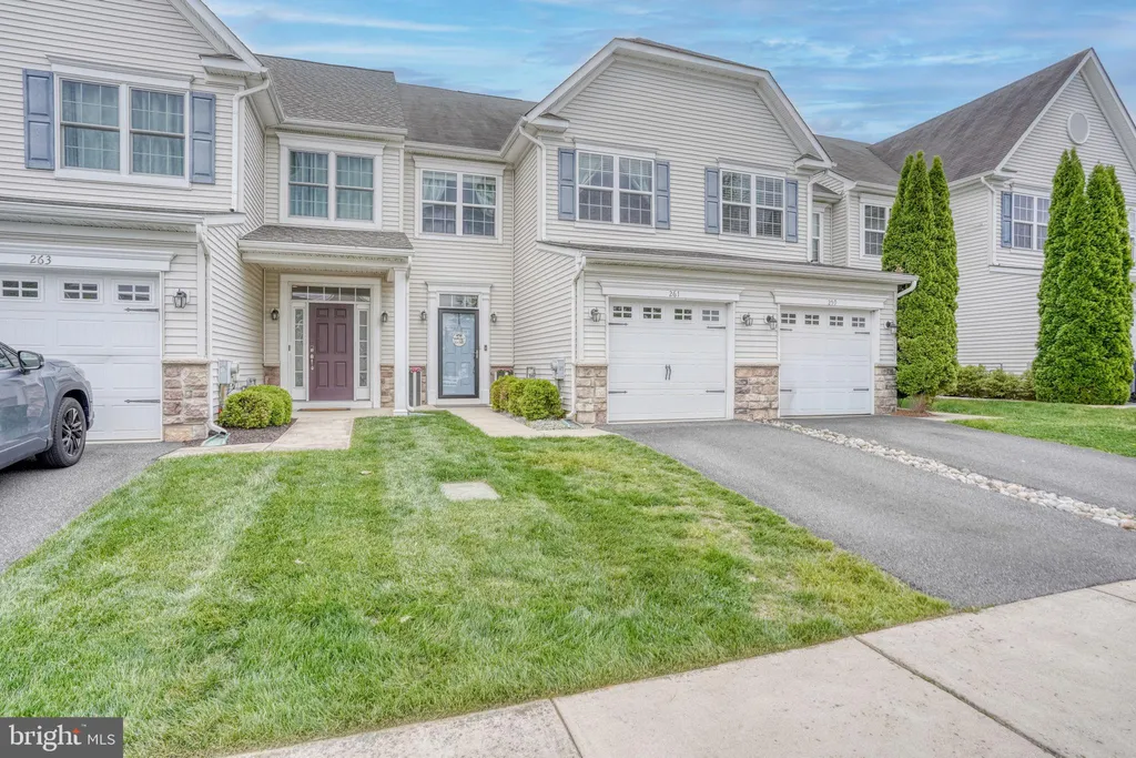 261 Wilmore Drive, Middletown, DE 19709 photo 2