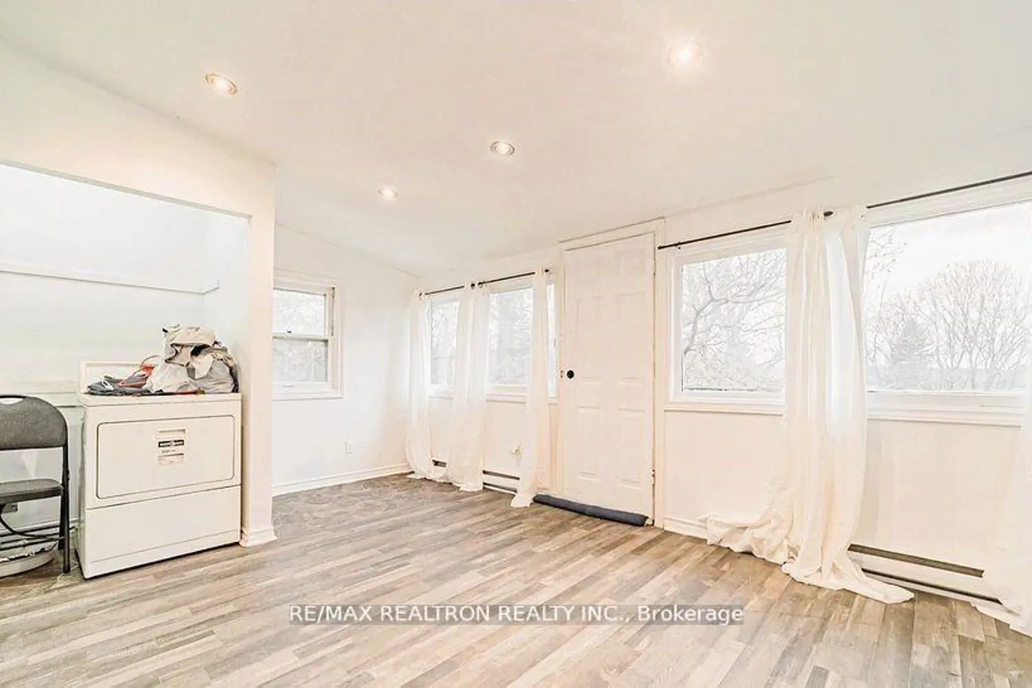 Additional image 15 of 16958 Bayview Avenue