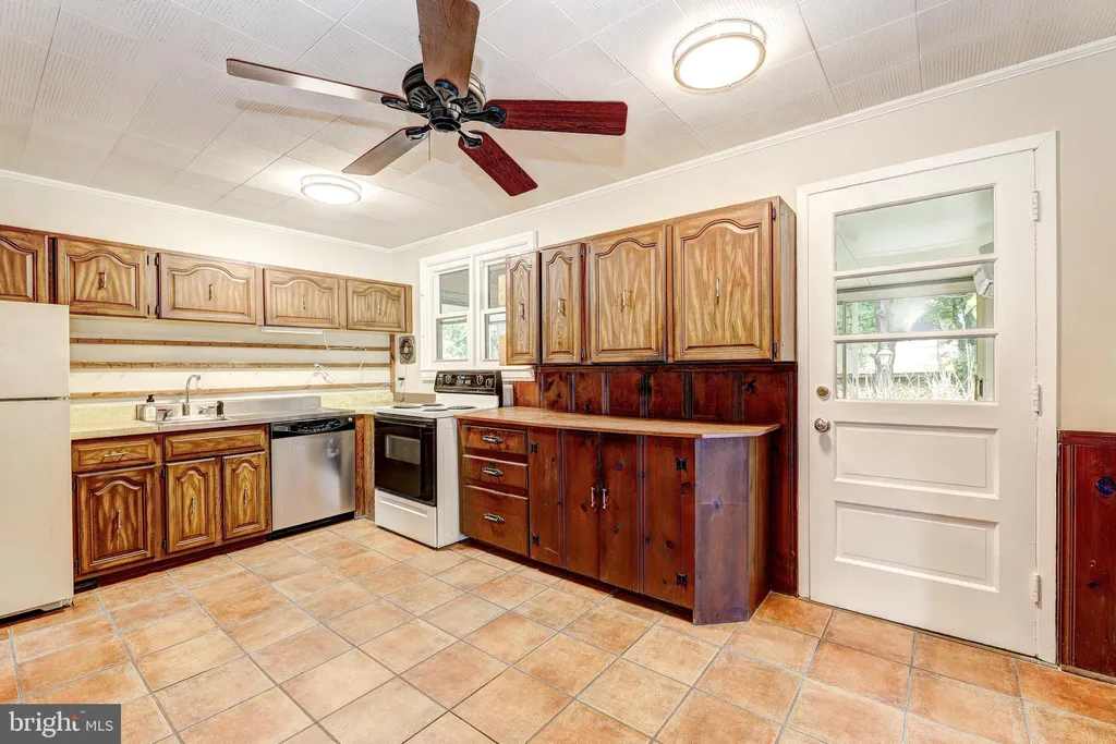 Additional image 6 of 7500 Rocksham Drive, Towson, MD 21286