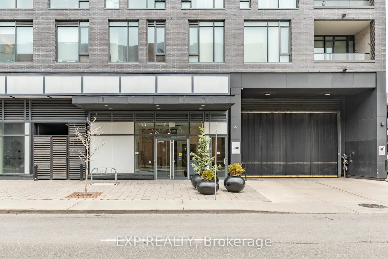 Additional image 2 of 203 Catherine Street 1102