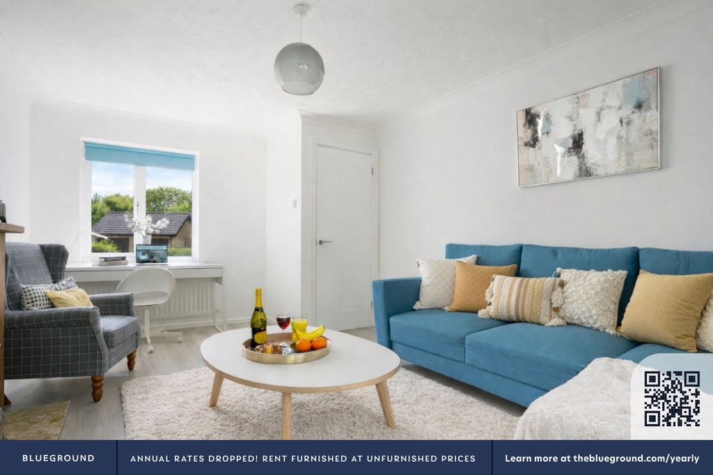 3 bed flat to rentStantonbury MK13 photo 3