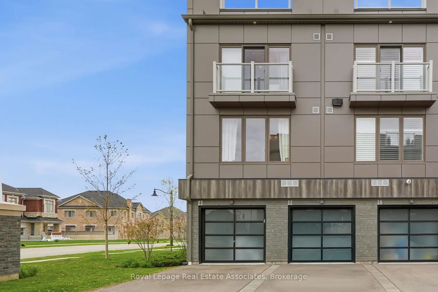 261 Skinner Road 23