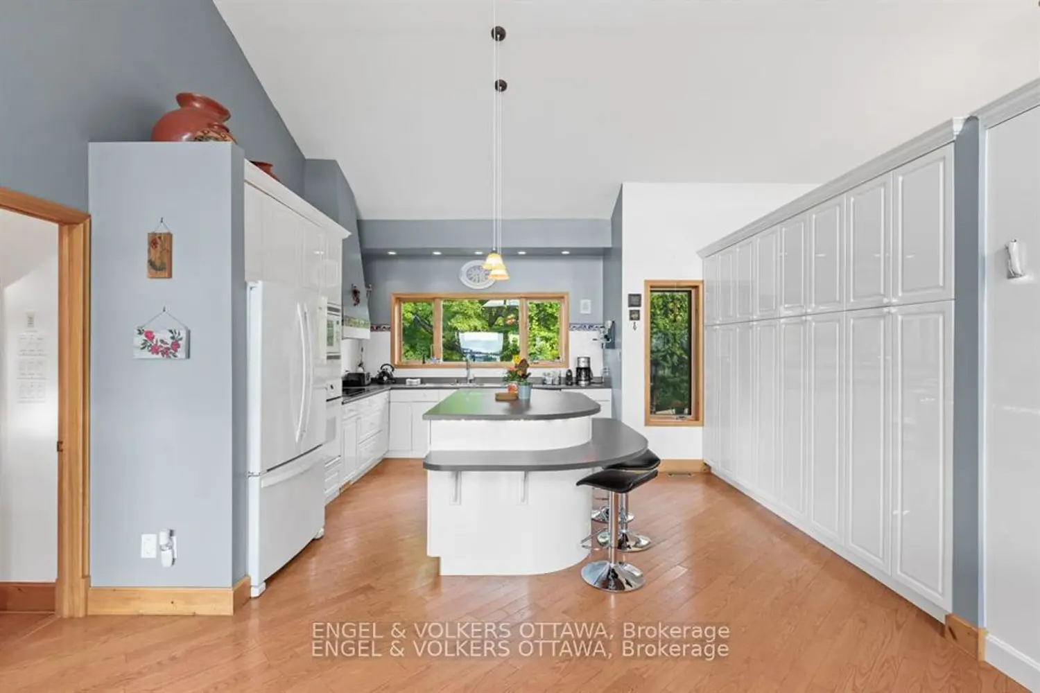 Additional image 8 of 70 Belmonte Lane