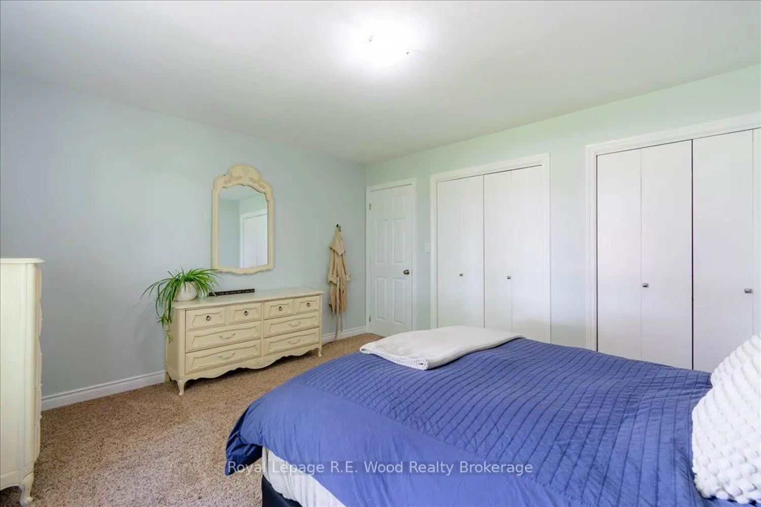 Additional image 12 of 144 Dover Street