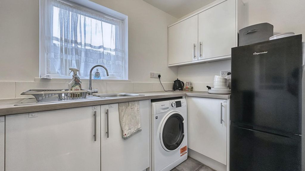 Additional image 6 of 1 bed flat to rentMorden Walk, Bristol BS14