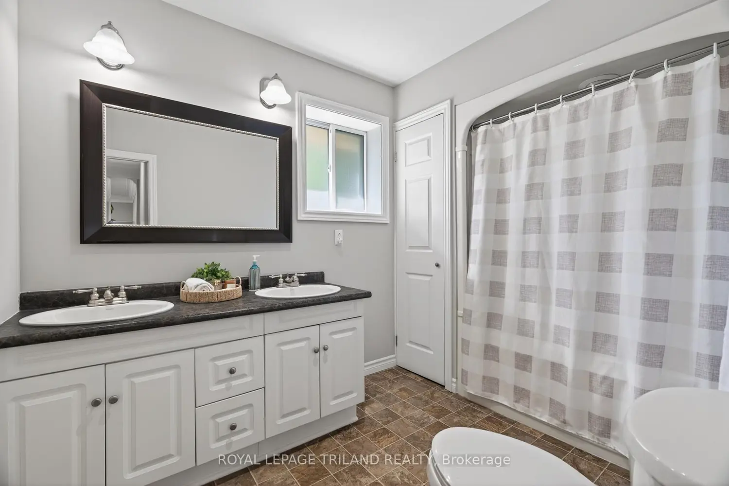 25 Pannell Lane photo 5