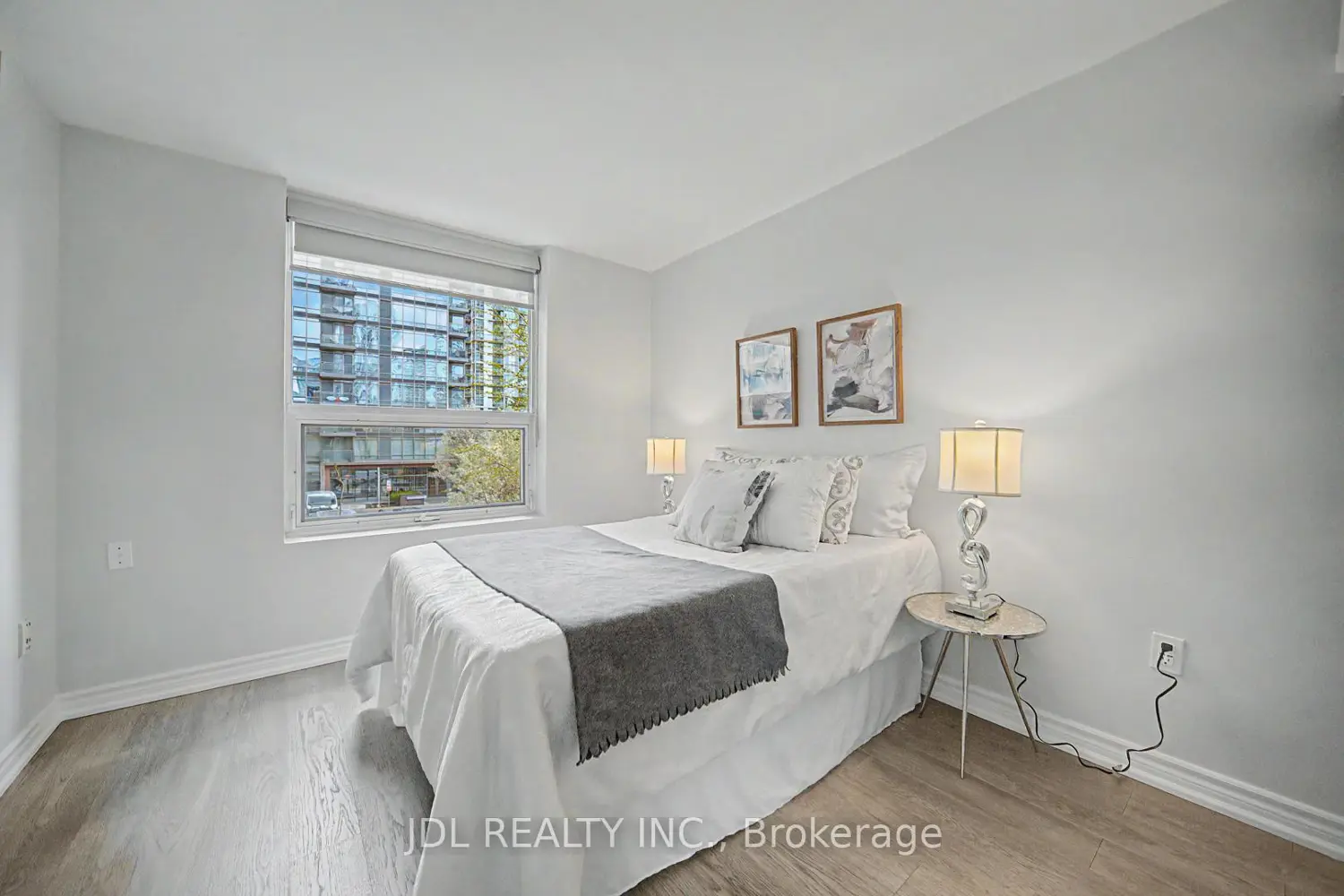 Additional image 9 of 31 Brunel Court Th8