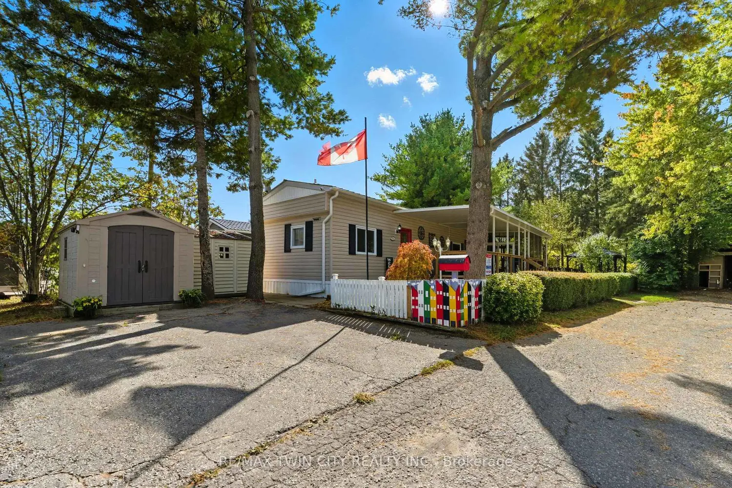Additional image 2 of 673 Brant Waterloo Road 518