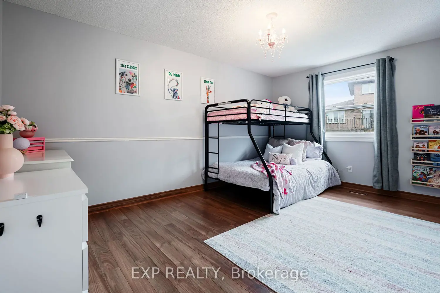 Additional image 11 of 218 Kensington Place
