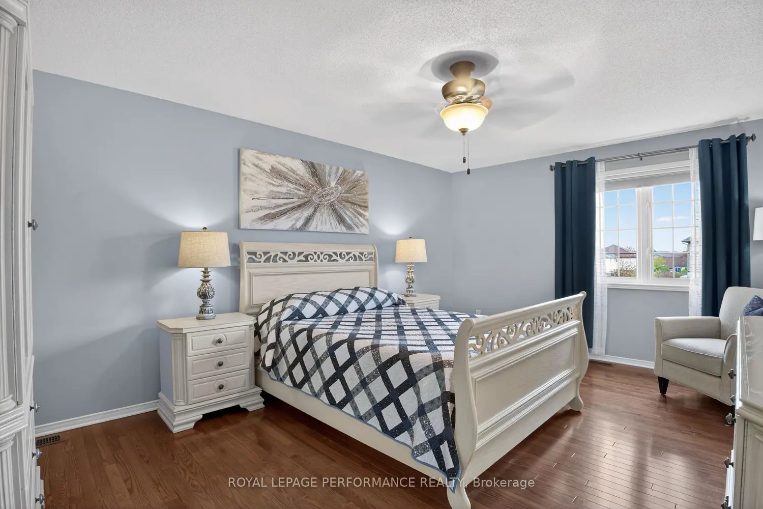 112 Jade Street photo 2