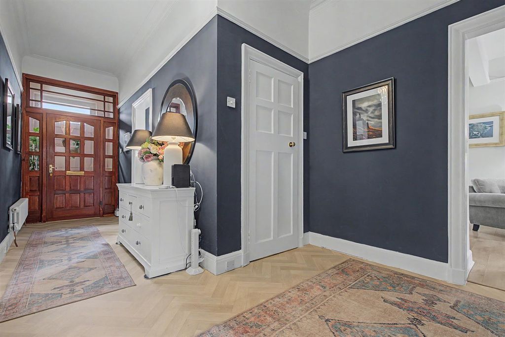 Additional image 4 of 2 bed flat for saleDenholm Street, Greenock PA16