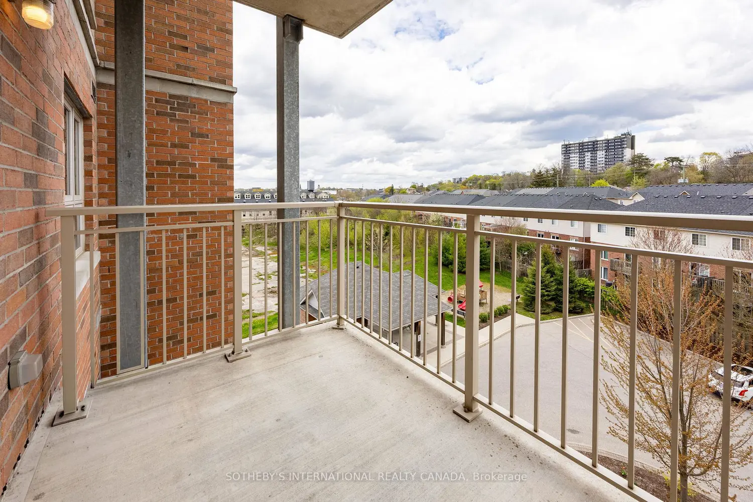 Additional image 16 of 155 Water Street 502