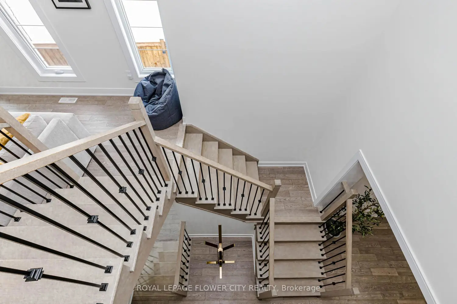 Additional image 12 of 1367 Lawson Street