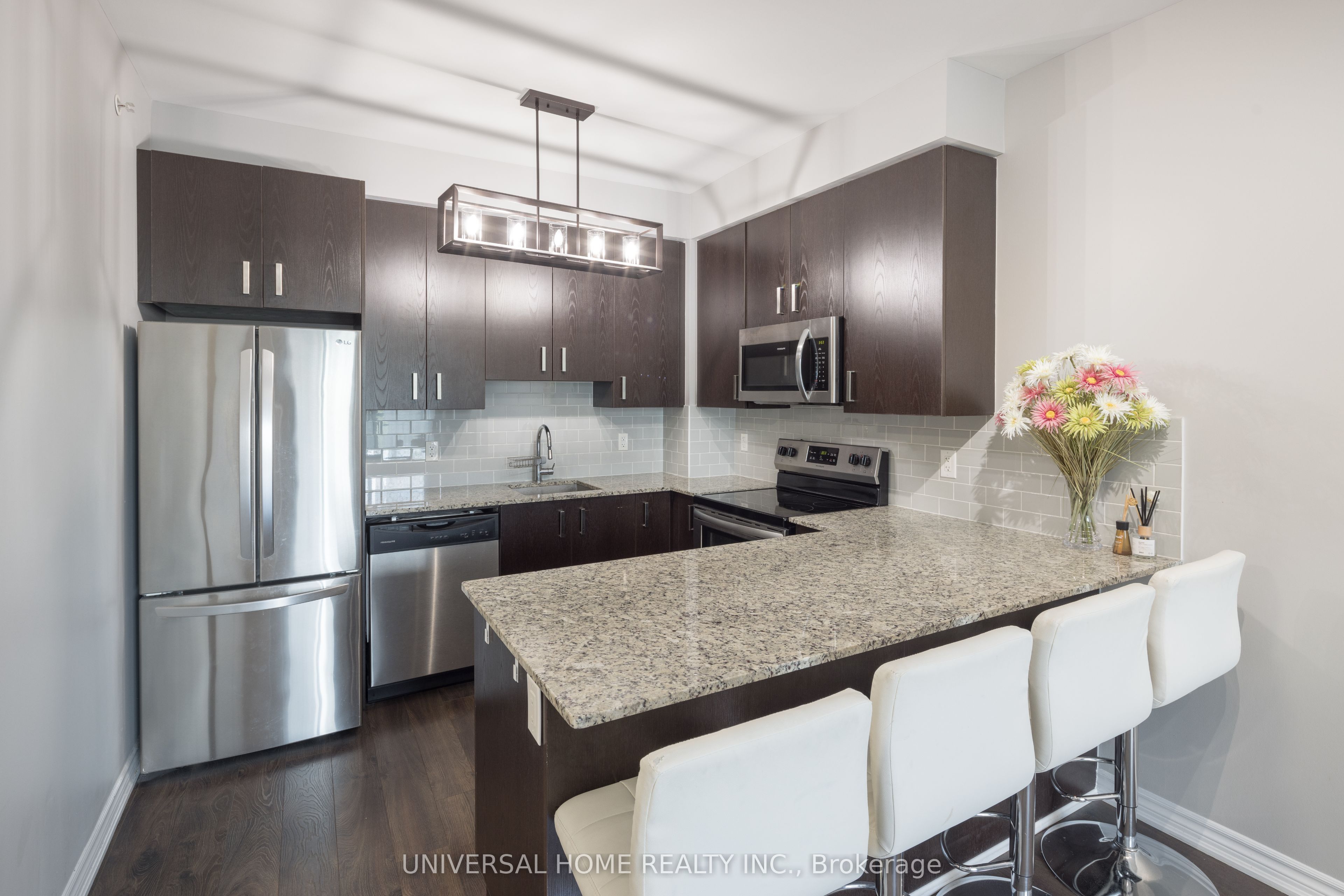 Additional image 6 of 206-11611 Yonge Street, Richmond Hill, ON, L4E 1G2