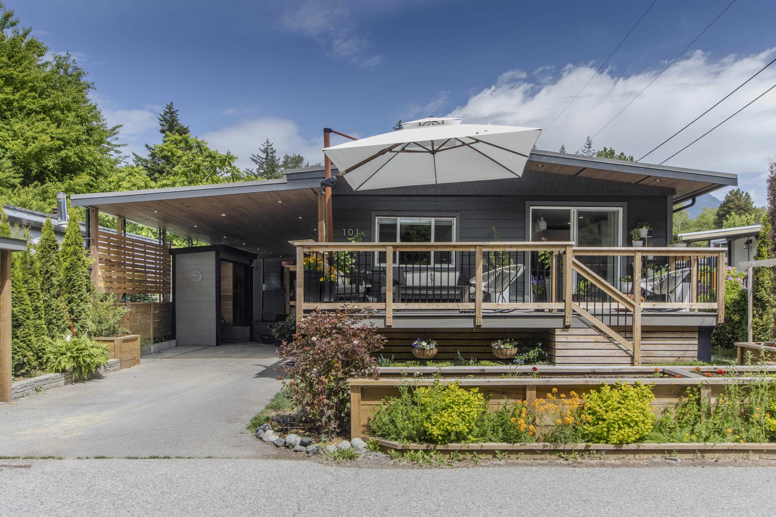 101-40157 Government Road, Squamish, BC, V8B 0B3