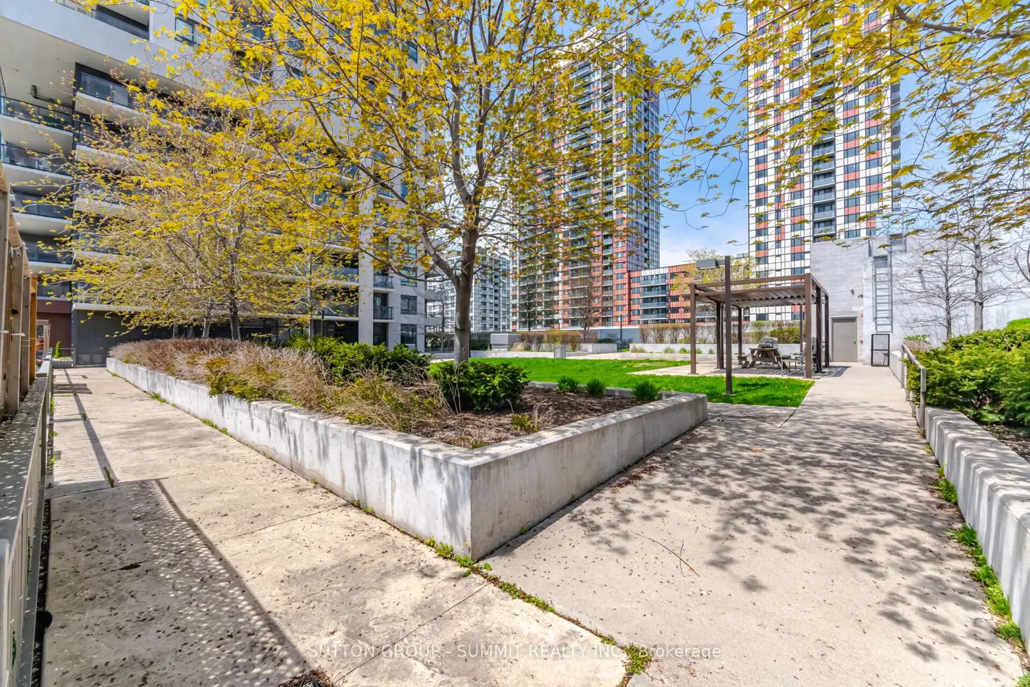 Additional image 9 of 1410 Dupont Street 311