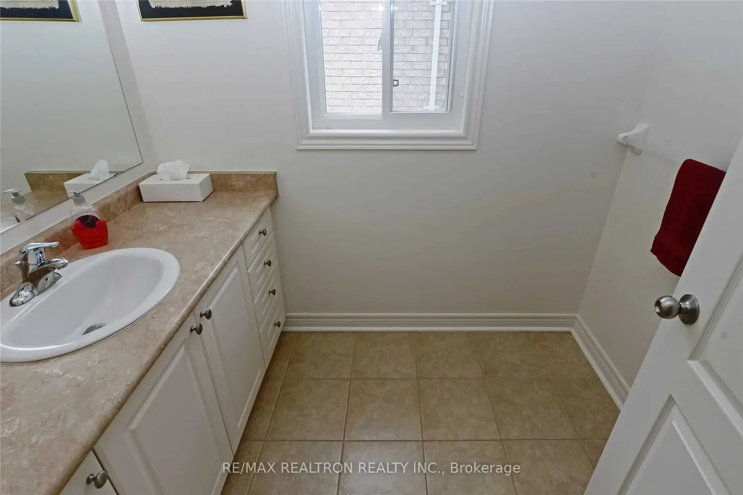 Additional image 11 of 1684 Gower Drive