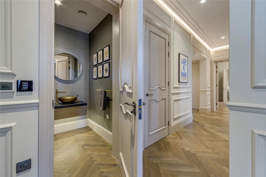 Additional image 12 of 2 bed flat for saleHanstead House, Bricket Wood, St Albans AL2