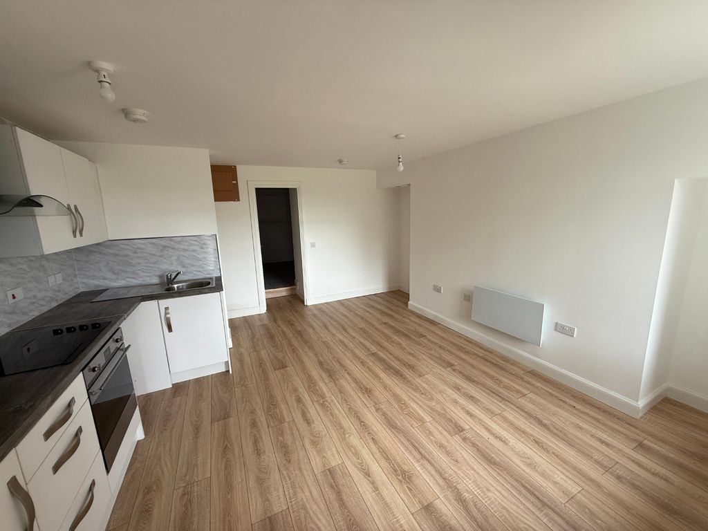 Additional image 5 of 1 bed flat to rentStation Road, Shotts ML7
