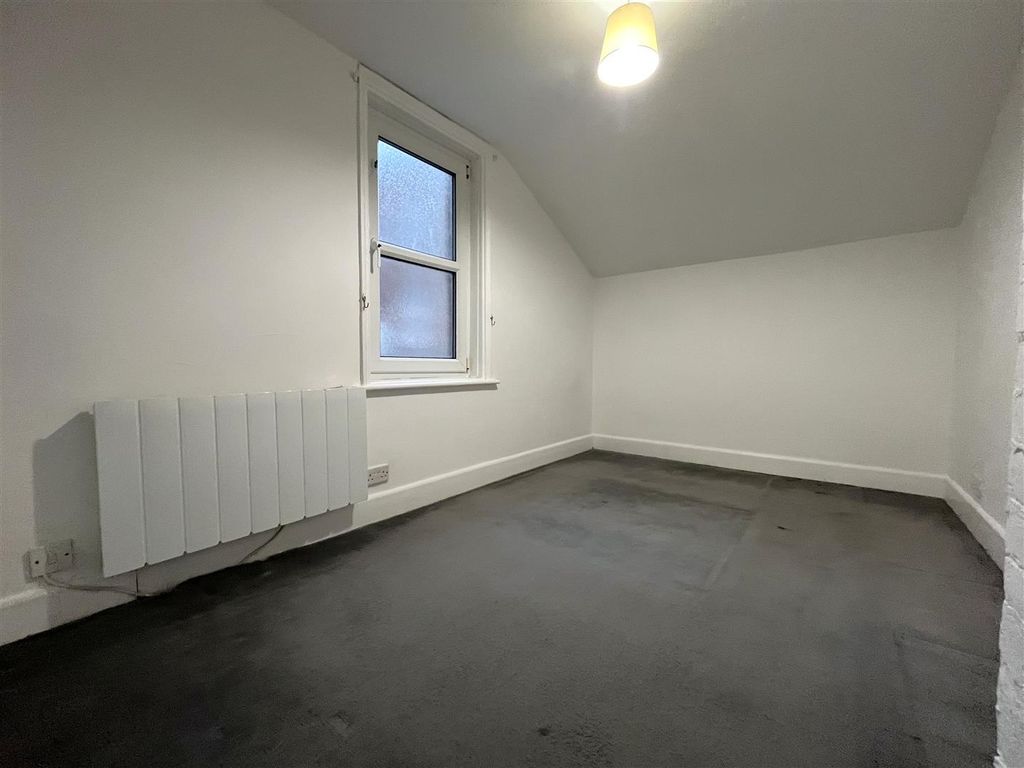 Additional image 9 of 1 bed flat for saleGloucester Street, Weymouth DT4