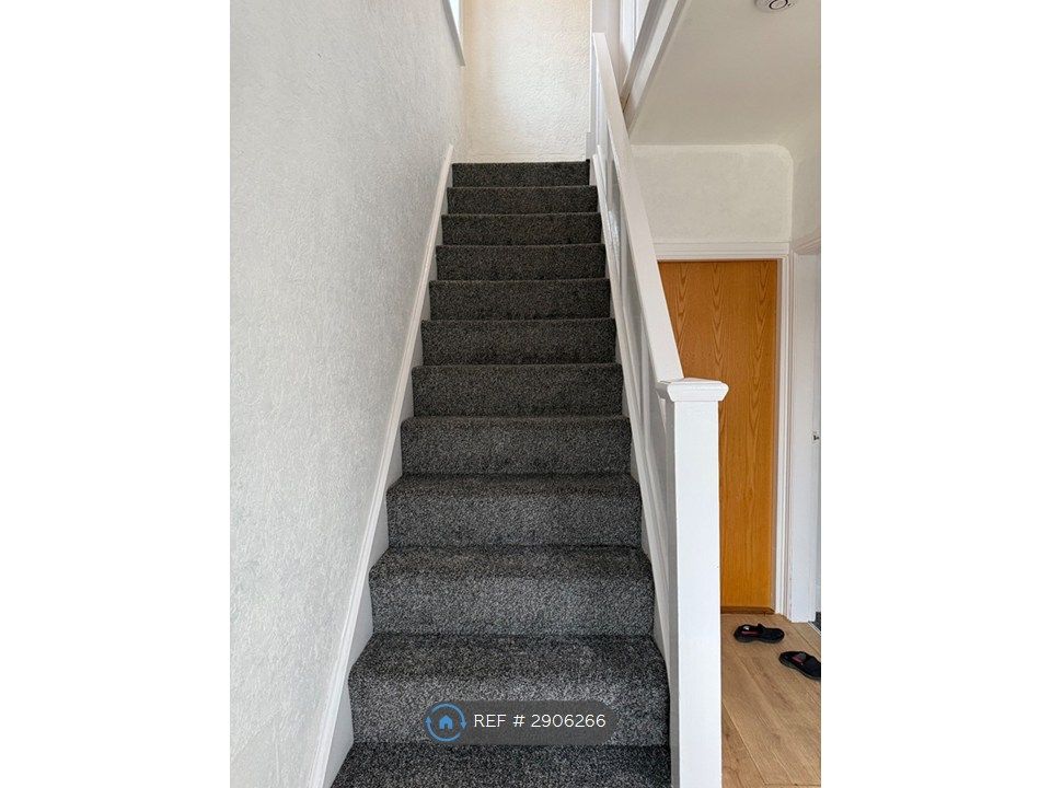 Additional image 6 of 3 bed semi-detached house to rentAuckland Road, Scunthorpe DN15