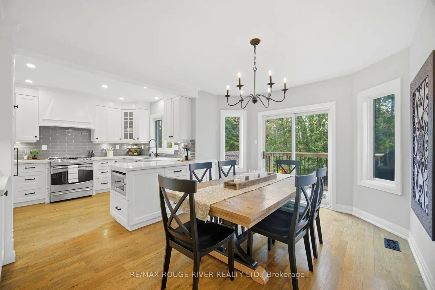 169 Park Drive photo 2