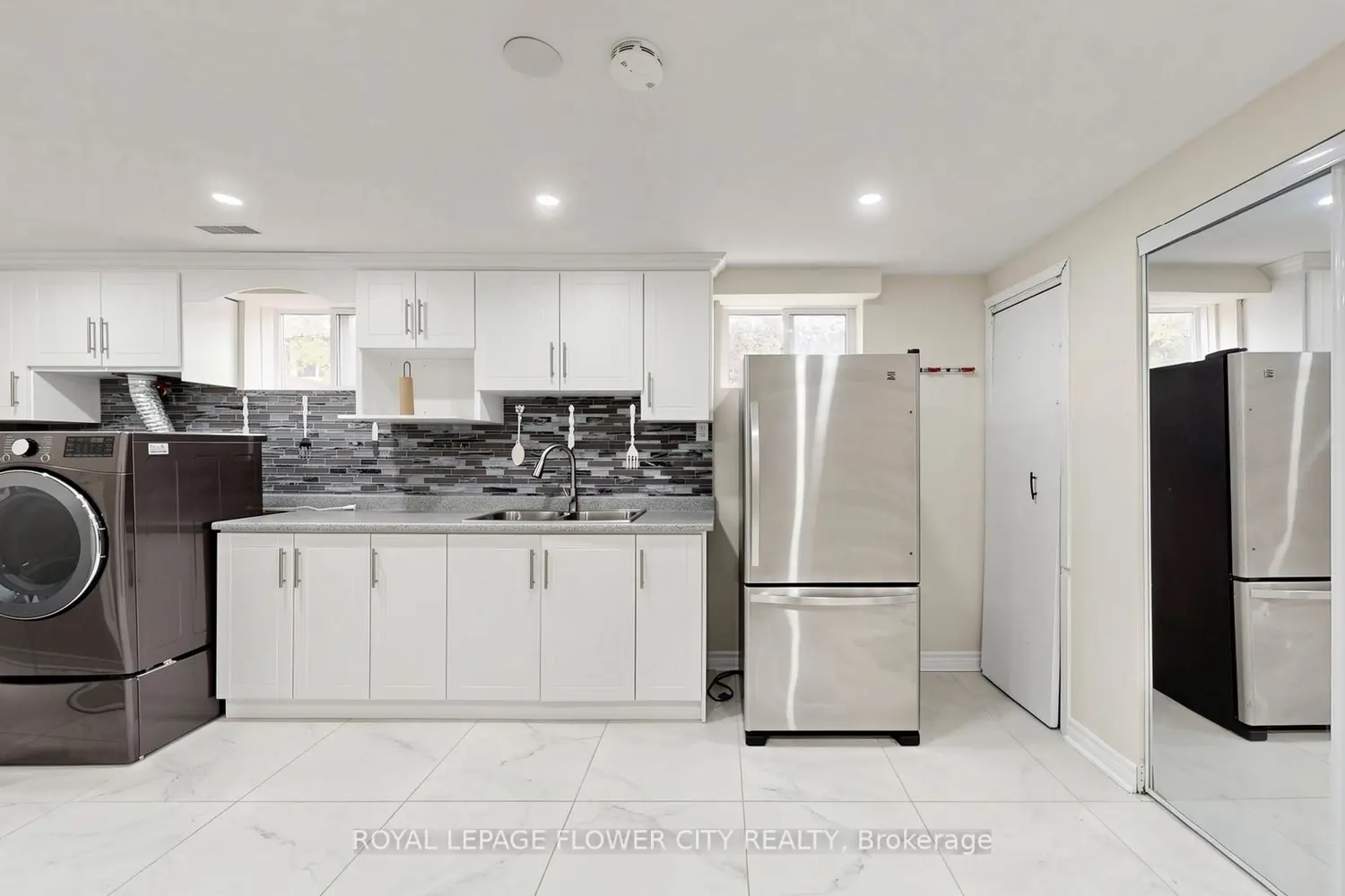 Additional image 11 of 307 Royal Salisbury Way