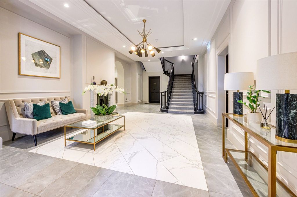 Additional image 26 of 2 bed flat for saleHanstead House, Bricket Wood, St Albans AL2