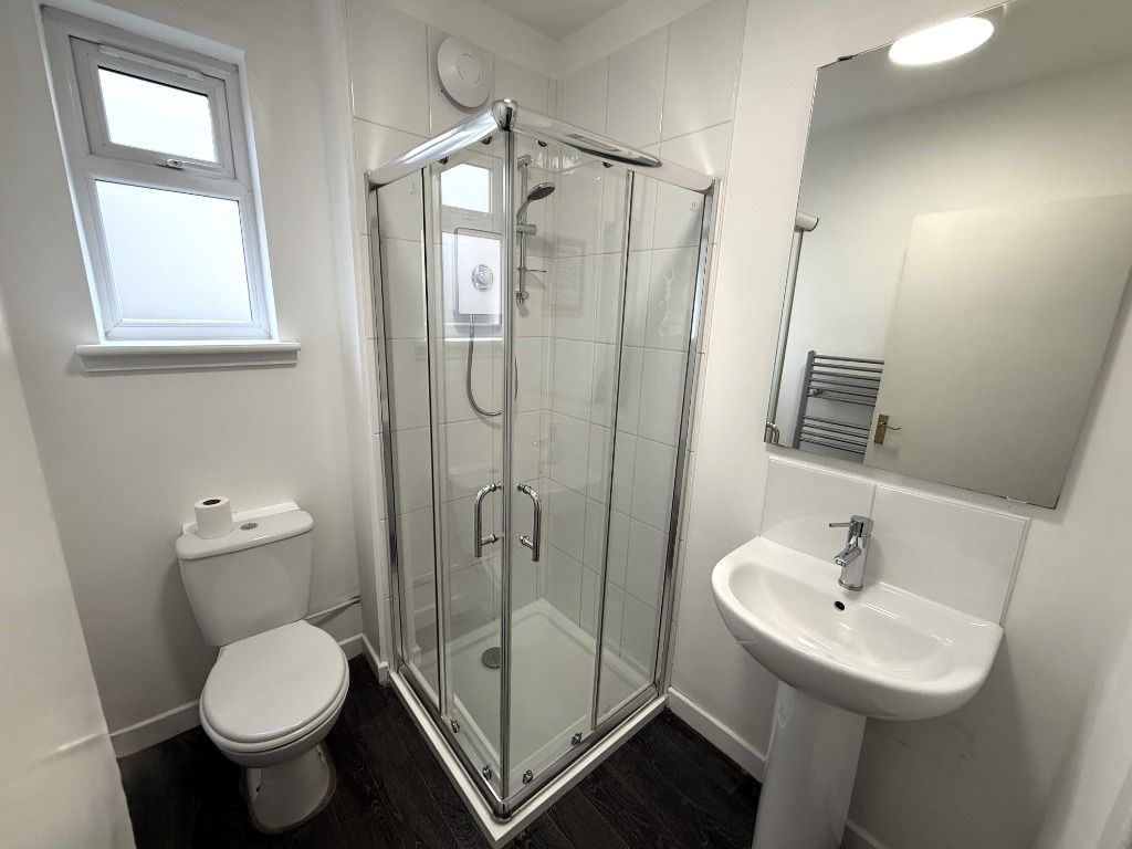 Additional image 17 of 5 bed semi-detached house to rentBroomhouse Street South, Edinburgh EH11