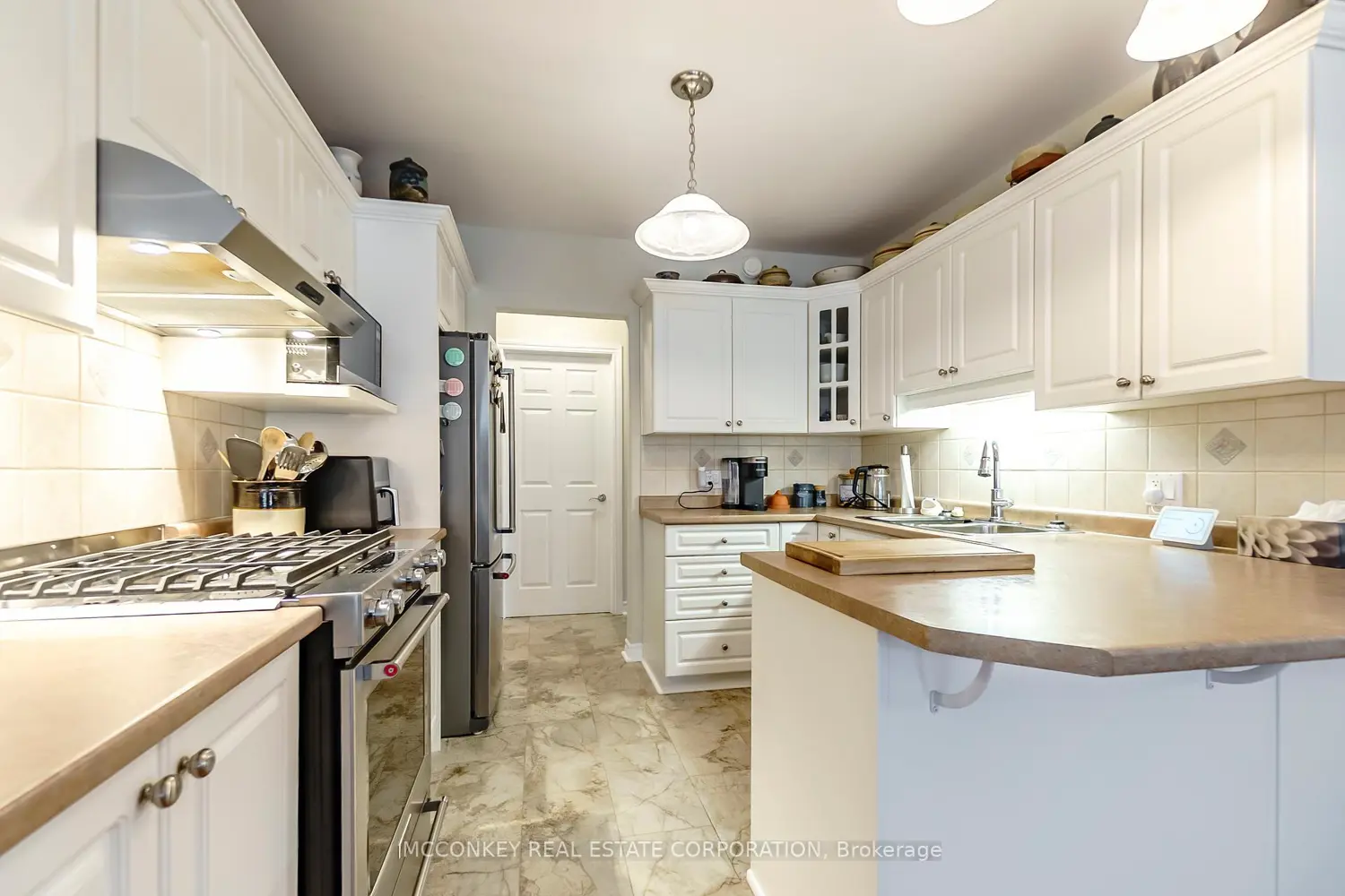 Additional image 8 of 25 Village Crescent